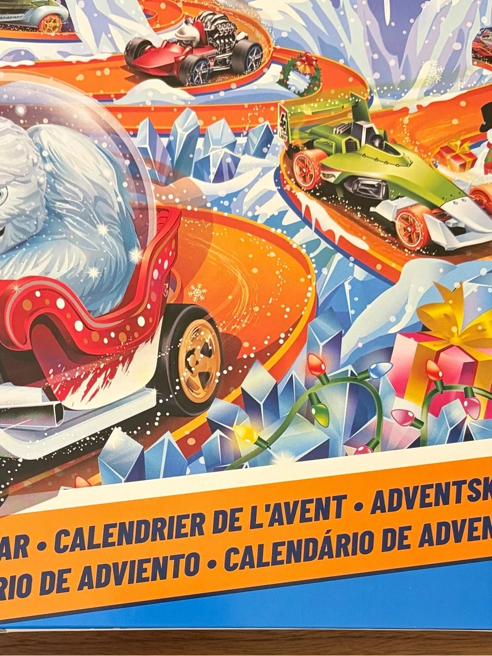 Hot Wheels 2026 Advent Calendar 24 Days 10 Cars & 23 Accessories